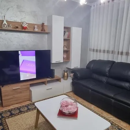 Apartment Fantastic 3rd Floor Tirana